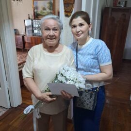 В канун Дня Победы сотрудники Центра детской неотложной медицинской помощи Алматы навестили тех, чья жизнь — живая история.