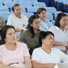 В Алматы медработники поликлиник проходят интенсив по оказанию помощи детям